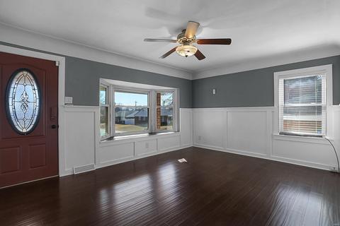7423 Sharp Ave, Saint Louis, MO 63116 photo 5