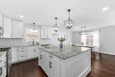 1353 Apple Valley Dr, O'fallon, MO 63366 photo 17