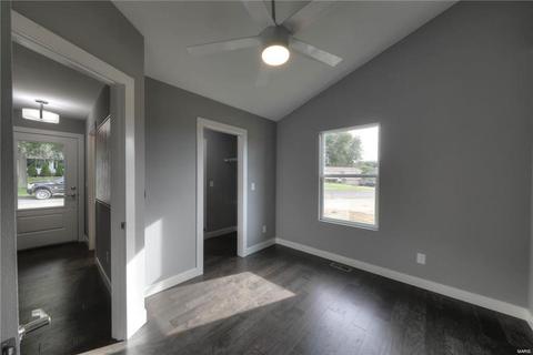 219 Old Schaeffer, O'fallon, MO 63366 photo 14
