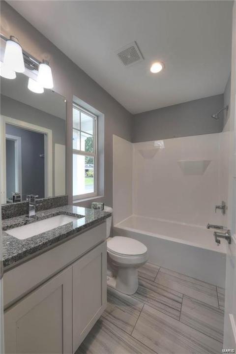 219 Old Schaeffer, O'fallon, MO 63366 photo 15