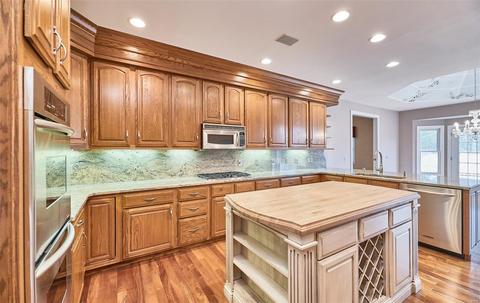 1049 Whitmoor Dr, Weldon Spring, MO 63304 photo 19