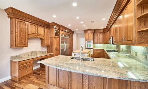 1049 Whitmoor Dr, Weldon Spring, MO 63304 photo 18
