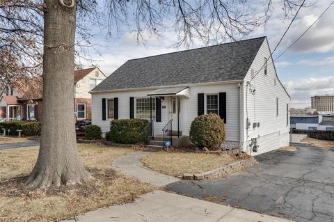 3746 Fee Fee, Bridgeton, MO 63044 photo 2