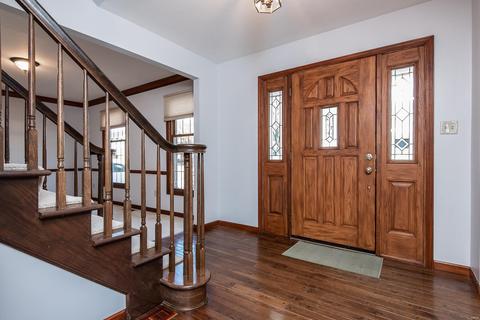 665 Dougherty Terrace Dr, Ballwin, MO 63021 photo 2
