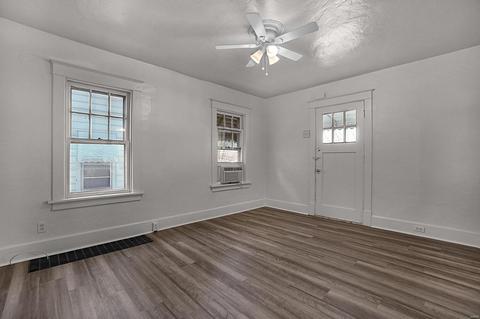 212 Eldridge Ave, Saint Louis, MO 63119 photo 4