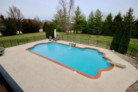40 Windcastle Pl, Saint Charles, MO 63304 photo 3