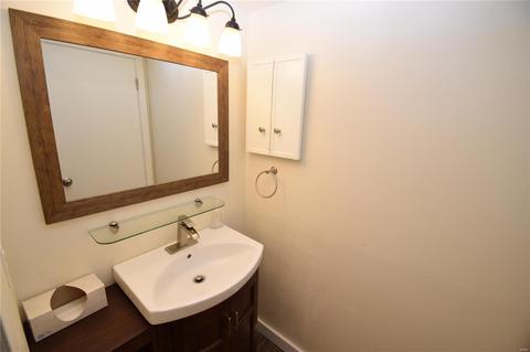 410 Down Hill Dr, Ballwin, MO 63021 photo 10