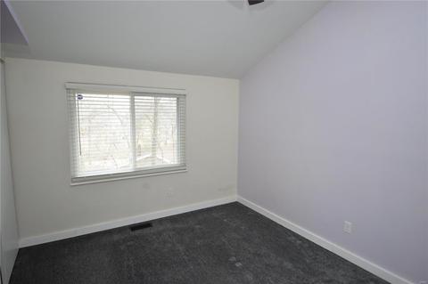 410 Down Hill Dr, Ballwin, MO 63021 photo 8