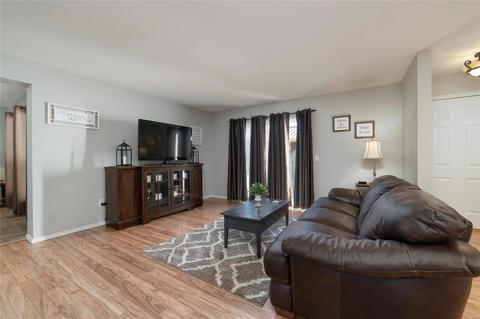 203 Hawksbury Pl, O'fallon, MO 63368 photo 6