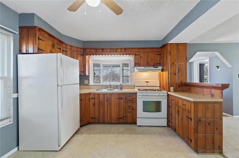 209 W Pitman, O'fallon, MO 63366 photo 8