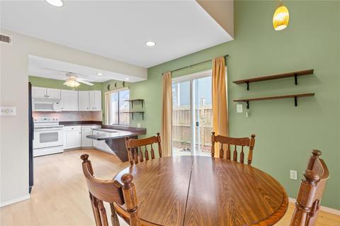 424 Far Hill Dr, Ballwin, MO 63021 photo 3