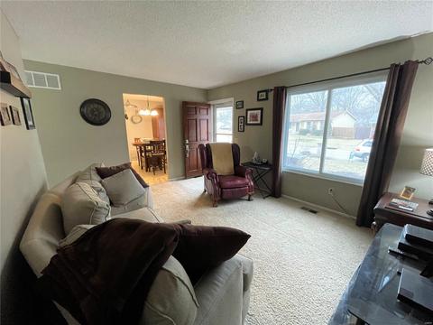 69 White Doe Ct, Eureka, MO 63025 photo 5
