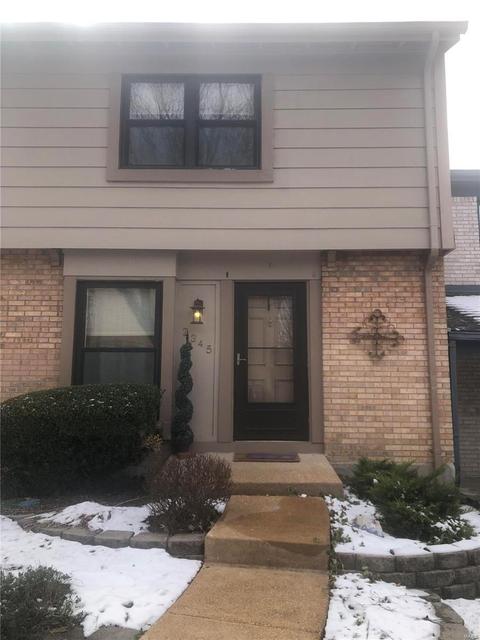 2345 Hidden Meadow Ln, Ballwin, MO 63021 photo 1