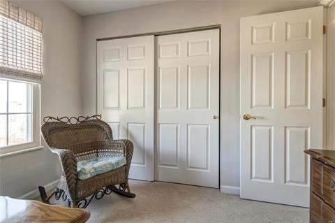 721 Oak Run Ln, Ballwin, MO 63021 photo 23