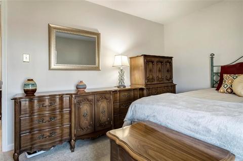 721 Oak Run Ln, Ballwin, MO 63021 photo 24