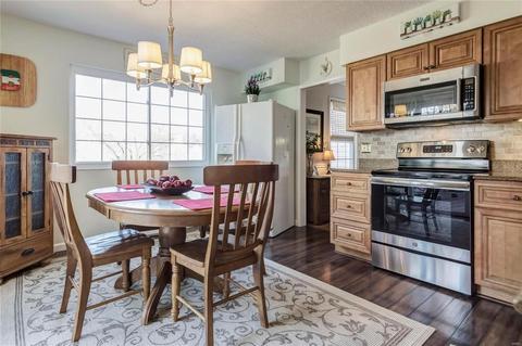 721 Oak Run Ln, Ballwin, MO 63021 photo 13