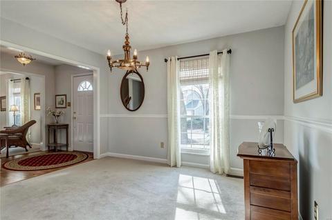 721 Oak Run Ln, Ballwin, MO 63021 photo 10