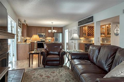 1248 Jade Wind Cir, Ballwin, MO 63011 photo 9
