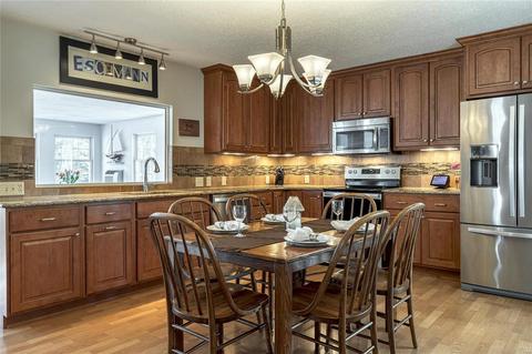 1248 Jade Wind Cir, Ballwin, MO 63011 photo 3