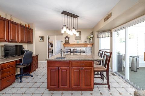 9 Cherokee Sunset Ct, O'fallon, MO 63366 photo 4