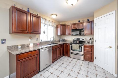 9 Cherokee Sunset Ct, O'fallon, MO 63366 photo 5
