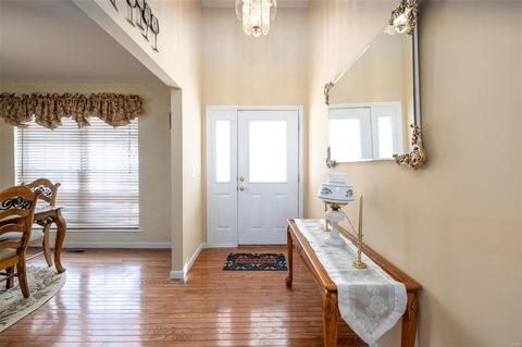 9 Cherokee Sunset Ct, O'fallon, MO 63366 photo 2