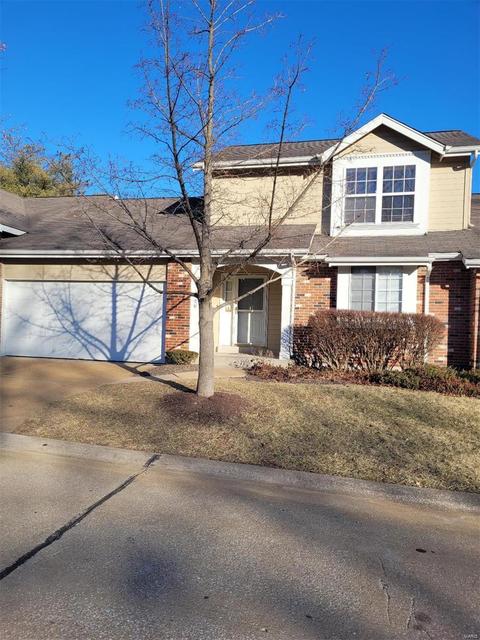 1326 Chapleton Dr, Ferguson, MO 63135 photo 1