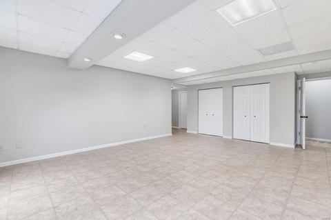 1055 Kiefer Rdg, Ballwin, MO 63021 photo 38