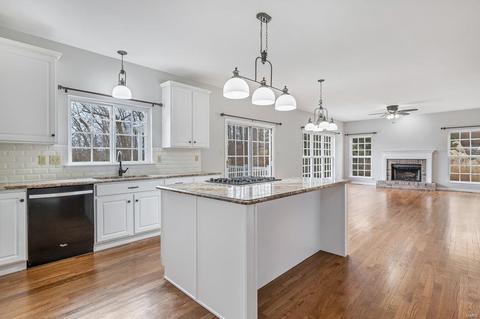 1055 Kiefer Rdg, Ballwin, MO 63021 photo 12