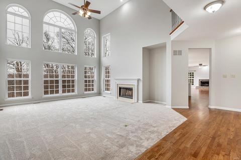 1055 Kiefer Rdg, Ballwin, MO 63021 photo 7