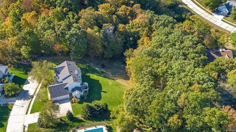 1055 Kiefer Rdg, Ballwin, MO 63021 photo 63