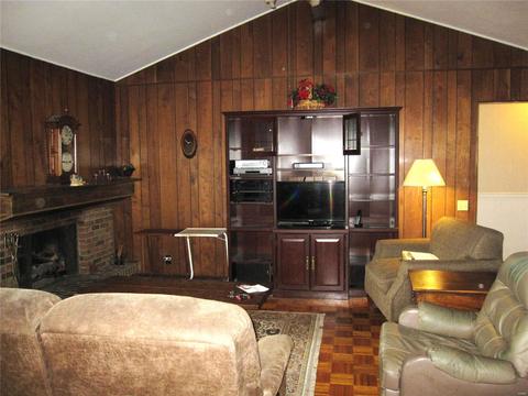 303 Northmoor Dr, Ballwin, MO 63011 photo 5