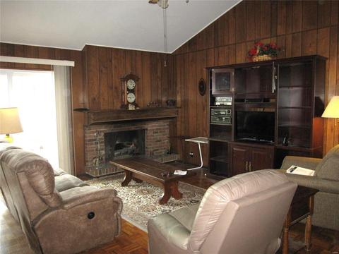 303 Northmoor Dr, Ballwin, MO 63011 photo 6