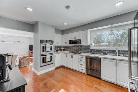 212 Caballero Dr, Manchester, MO 63021 photo 6