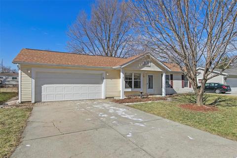 609 Aster Ln, O'fallon, MO 63366 photo 2