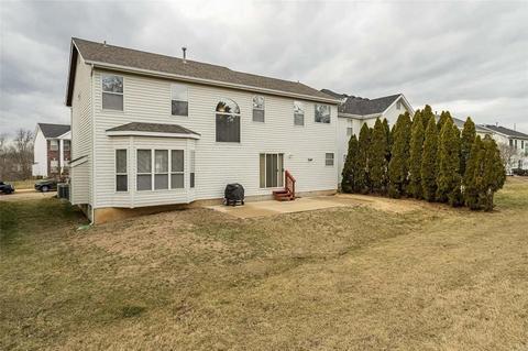 365 Carr Manor Ct, Ballwin, MO 63021 photo 33