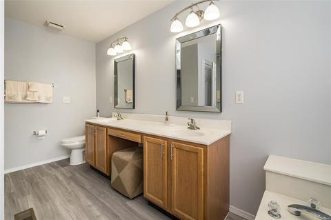 365 Carr Manor Ct, Ballwin, MO 63021 photo 22
