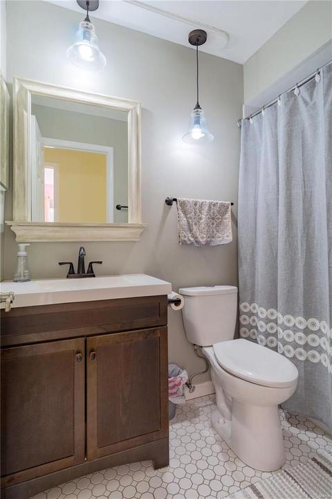 501 Red Bridge Ct, Ballwin, MO 63021 photo 18