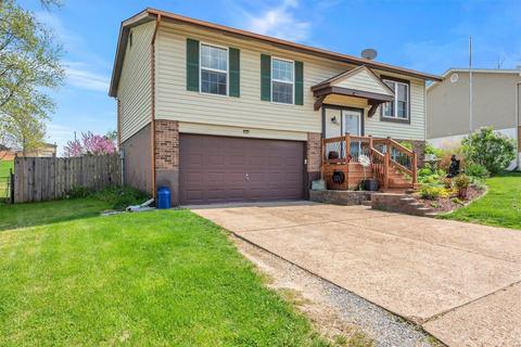 112 Elk Run, Eureka, MO 63025 photo 2