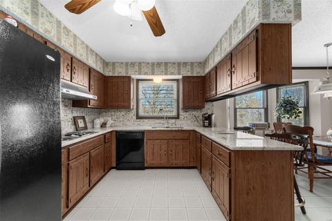101 E Wind, Saint Charles, MO 63304 photo 7