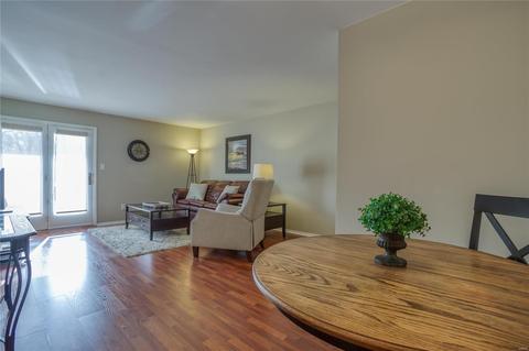 1034 Alpine Ridge Dr #G3, Ballwin, MO 63021 photo 9