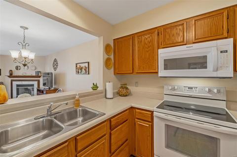 744 Woodside Trl #A, Ballwin, MO 63021 photo 6