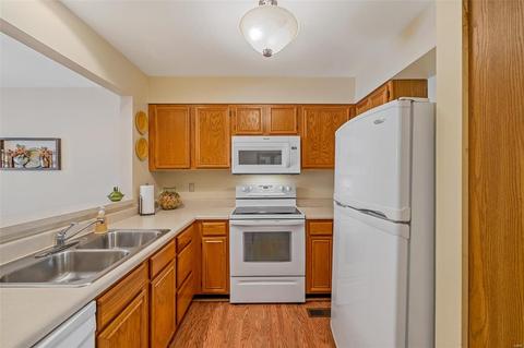 744 Woodside Trl #A, Ballwin, MO 63021 photo 4