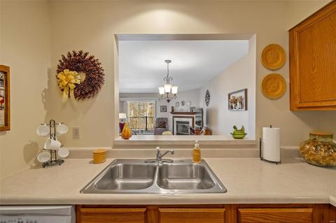 744 Woodside Trl #A, Ballwin, MO 63021 photo 5