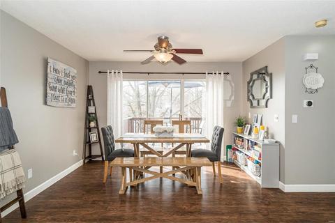 546 Oaktree Crossing Ct, Ballwin, MO 63021 photo 10