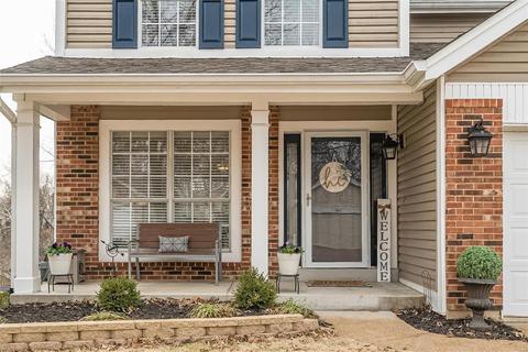 546 Oaktree Crossing Ct, Ballwin, MO 63021 photo 3
