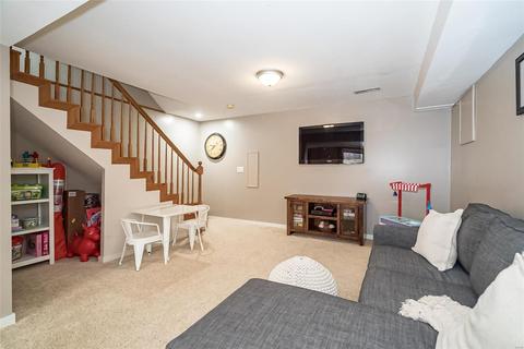 546 Oaktree Crossing Ct, Ballwin, MO 63021 photo 32