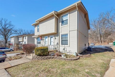 156 Beard Dr #B, Eureka, MO 63025 photo 2