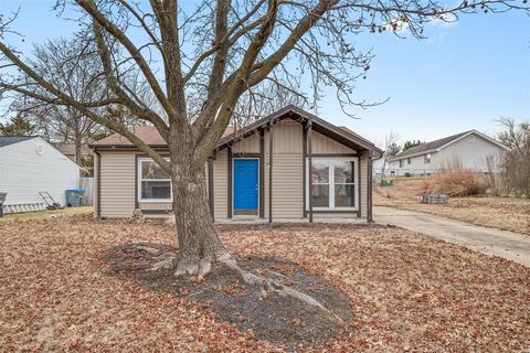 2318 Laredo Dr, O'fallon, MO 63368 photo 1