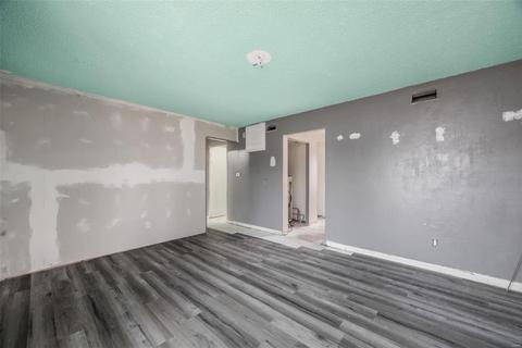 2318 Laredo Dr, O'fallon, MO 63368 photo 5
